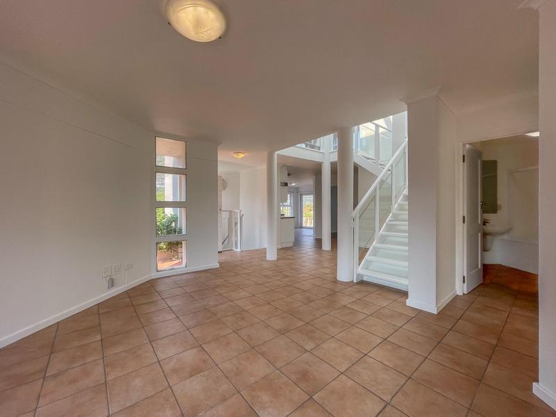 To Let 3 Bedroom Property for Rent in Hout Bay Western Cape